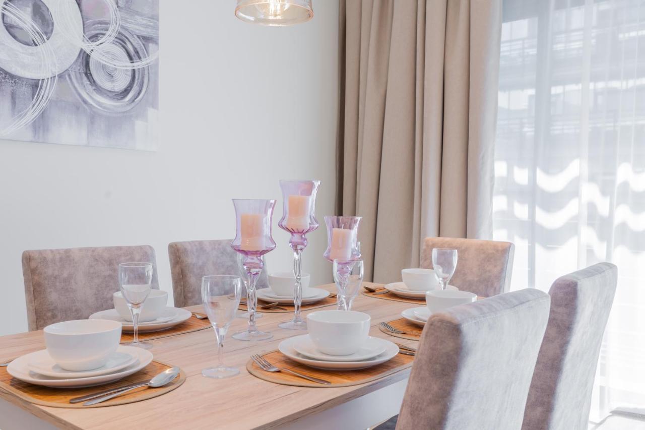 Mira Holiday Homes - Walk - Building 5 - Next To Coca Cola Arena Apartment *
