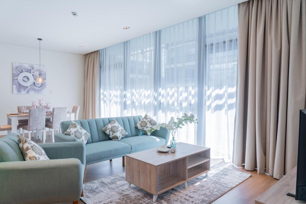 Mira Holiday Homes - Walk - Building 5 - Next To Coca Cola Arena * Dubai
